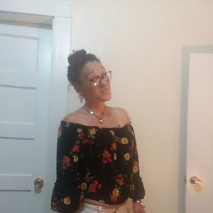 Meet your Posher, Mandi